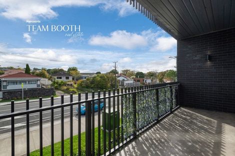 Photo of property in 102/165 Lake Road, Northcote, Auckland, 0627