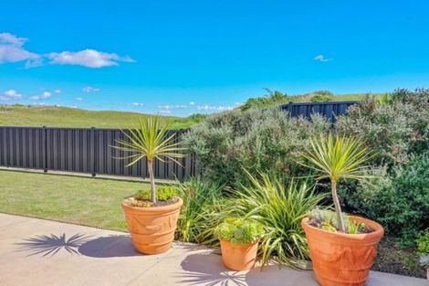 Photo of property in 21 Omega Place, Coastlands, Whakatane, 3120