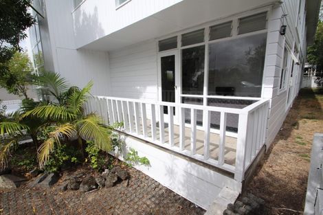 Photo of property in 67 St Vincent Avenue, Remuera, Auckland, 1050