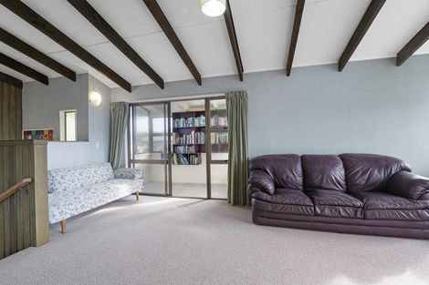 Photo of property in 9 Yates Street, Otaki Beach, Otaki, 5512