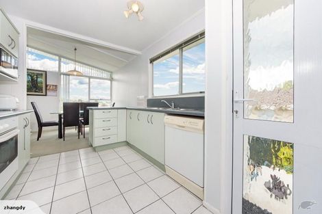 Photo of property in 110 Farquhar Road, Glendene, Auckland, 0602