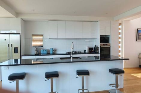 Photo of property in 10 Satchell Way, Kaiwharawhara, Wellington, 6035