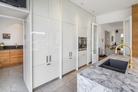 Photo of property in 8 St Aubyn Street, Devonport, Auckland, 0624