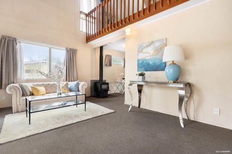 Photo of property in 27 Chrisarda Place, Red Hill, Papakura, 2110