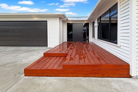 Photo of property in 19 Gardener Street, Levin, 5510