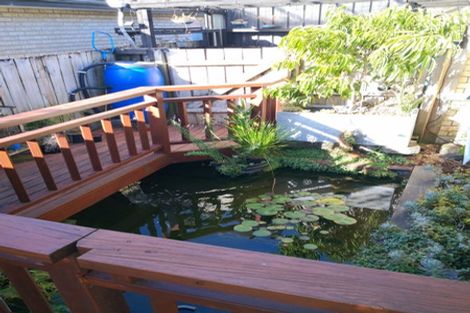 Photo of property in 16a Vera Road, Te Atatu South, Auckland, 0610