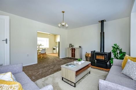 Photo of property in 266 Wainoni Road, Avondale, Christchurch, 8061