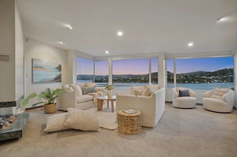 Photo of property in 26a Mana View Road, Paremata, Porirua, 5026