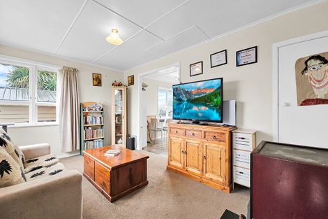 Photo of property in 6 Elliott Crescent, Owhata, Rotorua, 3010