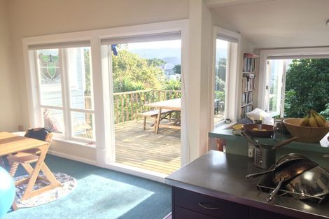 Photo of property in 32 Volga Street, Island Bay, Wellington, 6023