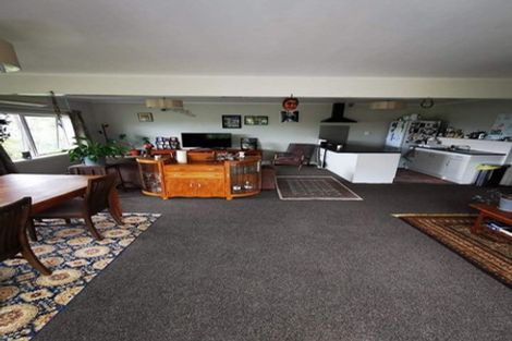 Photo of property in 51 Winston Street, Crofton Downs, Wellington, 6035