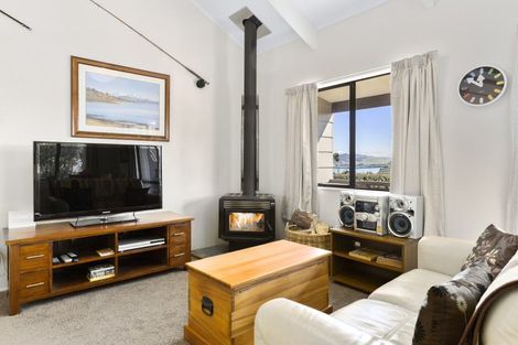 Photo of property in 5 Kempton Place, Richmond Heights, Taupo, 3330