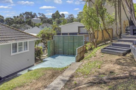 Photo of property in 9 Hampshire Street, Cannons Creek, Porirua, 5024