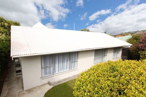 Photo of property in 63 Main Road, Redcliffs, Christchurch, 8081