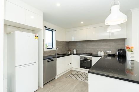 Photo of property in 49 Te Tiireke Drive, Glenview, Hamilton, 3206