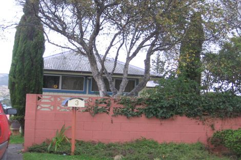 Photo of property in 3 Olivia Crescent, Tawa, Wellington, 5028