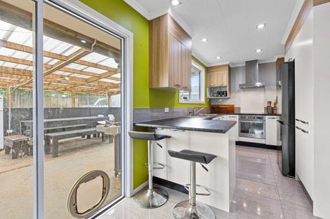 Photo of property in 4 Kohe Place, Inglewood, 4330