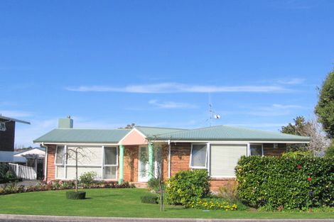 Photo of property in 25 Hillcrest Road, Otumoetai, Tauranga, 3110