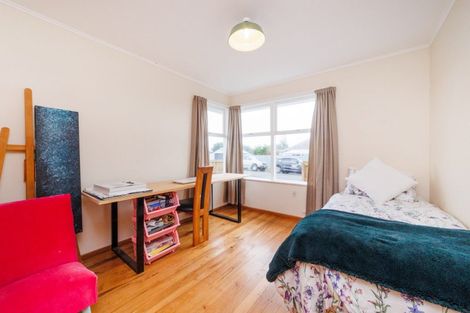 Photo of property in 66 Phillips Street, Sanson, 4817