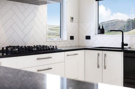 Photo of property in 61 Saint Ives Drive, Camborne, Porirua, 5026