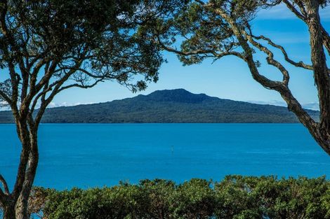 Photo of property in 24 Hamana Street, Narrow Neck, Auckland, 0622