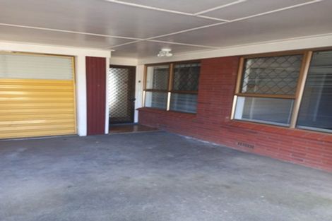 Photo of property in 2/10 Opaheke Road, Papakura, 2110