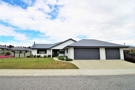 Photo of property in 27 Briar Crescent, Alexandra, 9320