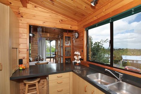 Photo of property in 8 Taupo Terrace, Feilding, 4702