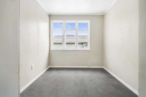 Photo of property in 5 Denz Street, Maeroa, Hamilton, 3200