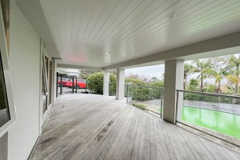 Photo of property in 105 East Coast Road, Castor Bay, Auckland, 0620