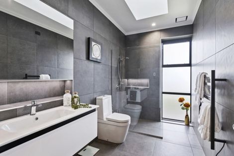 Photo of property in 17 Farrelly Place, Casebrook, Christchurch, 8051