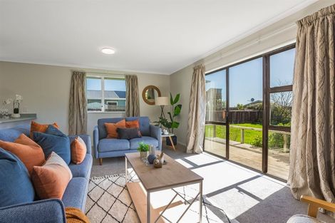 Photo of property in 95b Muri Road, Pukerua Bay, 5026