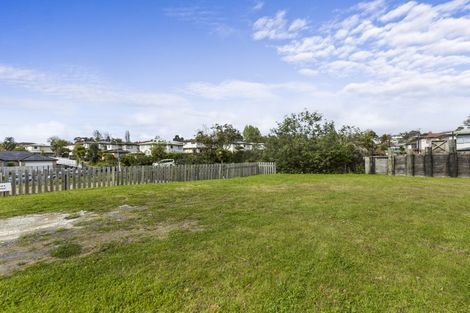 Photo of property in 3 Tawapou Close, Massey, Auckland, 0614