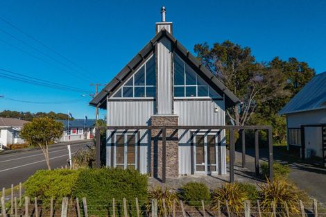 Photo of property in 16b Tay Street, Ohakune, 4625