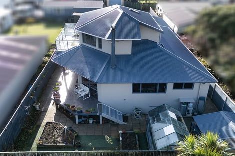 Photo of property in 100a Tasman Street, Karoro, Greymouth, 7805