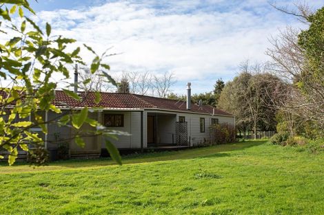 Photo of property in 92 Arcus Road, Te Horo, Otaki, 5582