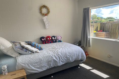 Photo of property in 1/32 Hellyers Street, Birkdale, Auckland, 0626