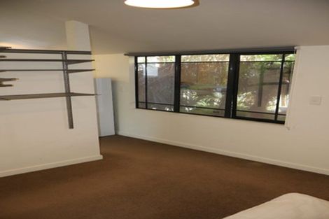 Photo of property in 15a Beresford Street, Bayswater, Auckland, 0622