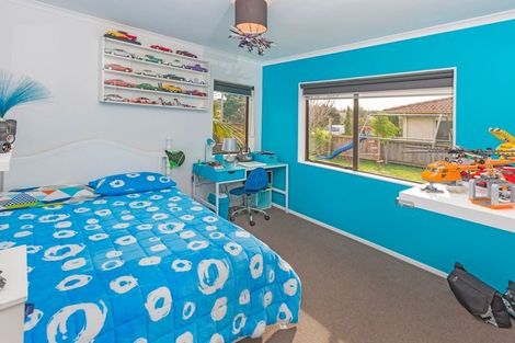 Photo of property in 8 Edendale Road, Somerville, Auckland, 2014