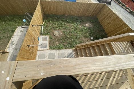 Photo of property in 9a Crestview Rise, Papakura, 2110