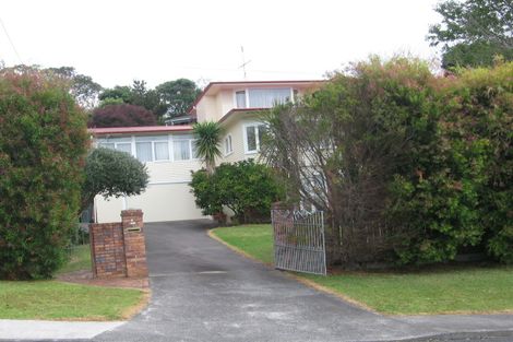 Photo of property in 6 Clematis Avenue, Murrays Bay, Auckland, 0630