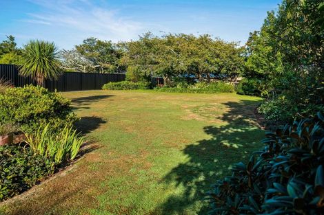 Photo of property in 1266 Egmont Road, Egmont Village, New Plymouth, 4372