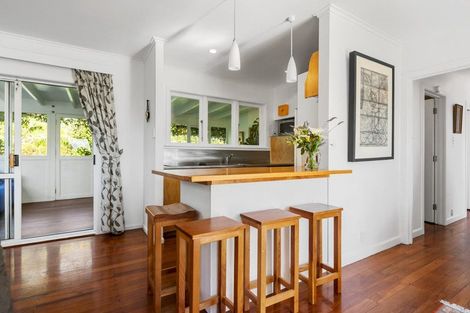 Photo of property in 18 Alexander Avenue, Torbay, Auckland, 0630