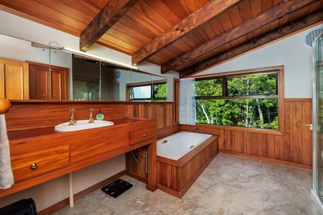 Photo of property in 53 Te Haumi Drive, Paihia, 0200