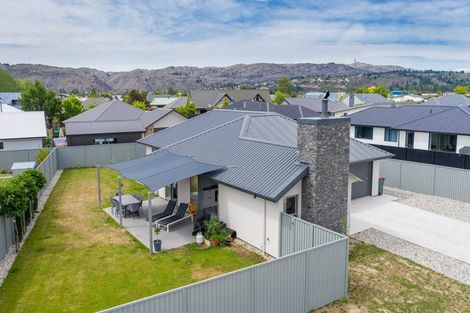 Photo of property in 10 Brooke Place, Alexandra, 9320