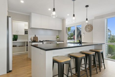 Photo of property in 1 Boyce Crescent, Cambridge, 3434