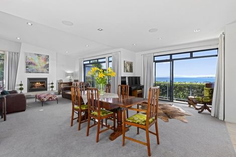 Photo of property in 15 Maire Road, Orewa, 0931