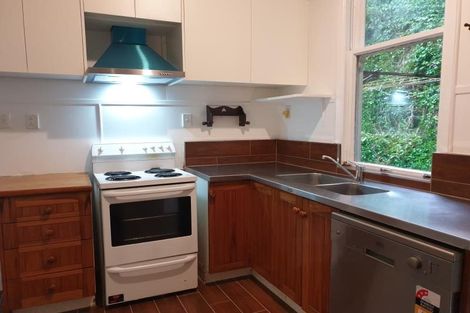 Photo of property in 119 Glenmore Street, Kelburn, Wellington, 6012