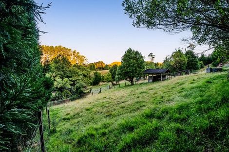 Photo of property in 68 Parrs Road, Hurworth, New Plymouth, 4371