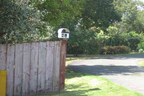 Photo of property in 4 Lanark Street, Milford, Auckland, 0620